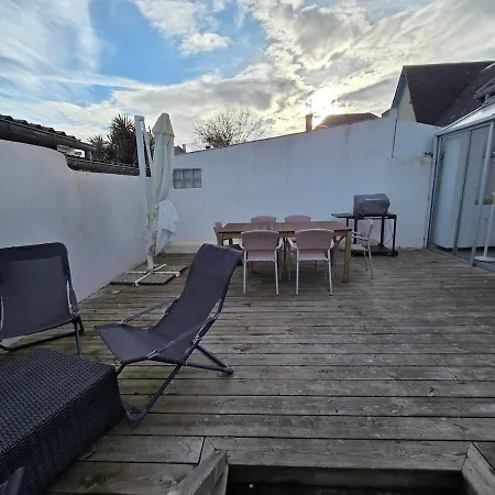 Charmante Maison De Bord De Avec Terrasse Holiday home Luc-sur-Mer
