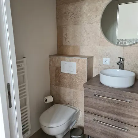Charmante Maison De Bord De Avec Terrasse Ferienhaus