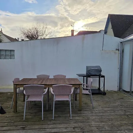 Charmante Maison De Bord De Avec Terrasse * Luc-sur-Mer