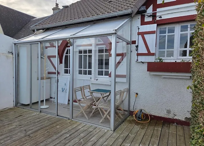 Charmante Maison De Bord De Avec Terrasse * Luc-sur-Mer